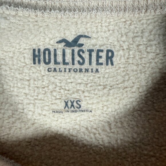 Hollister Sweater Women Size XXS Cream Long Sleeve Crew Neck Short Pull Over - Picture 9 of 11